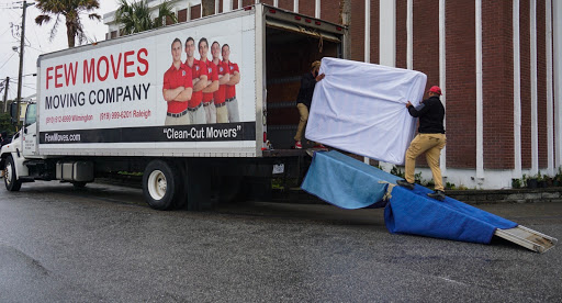 Moving Company «Few Moves Moving Company», reviews and photos, 1902 Oleander Dr, Wilmington, NC 28403, USA