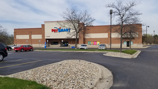 PetSmart, 5650 Mercury Dr, Dearborn, MI 48126, USA, 