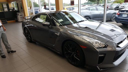 Car Dealer «Collins Nissan», reviews and photos, 4142 Bardstown Rd, Louisville, KY 40218, USA