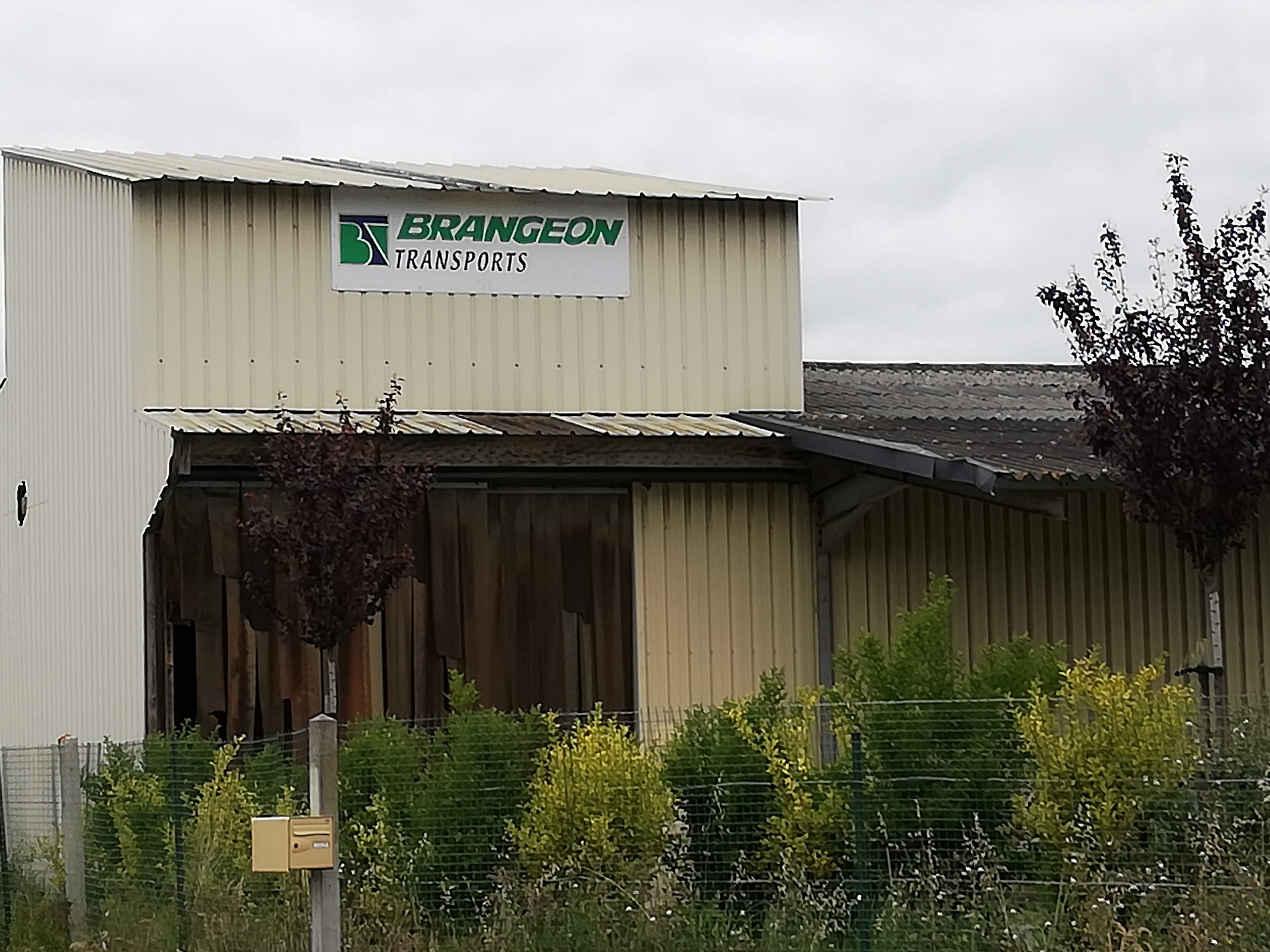 Photo n° 1 de l'avis de Lucien.e fait le 08/06/2019 à 21:26