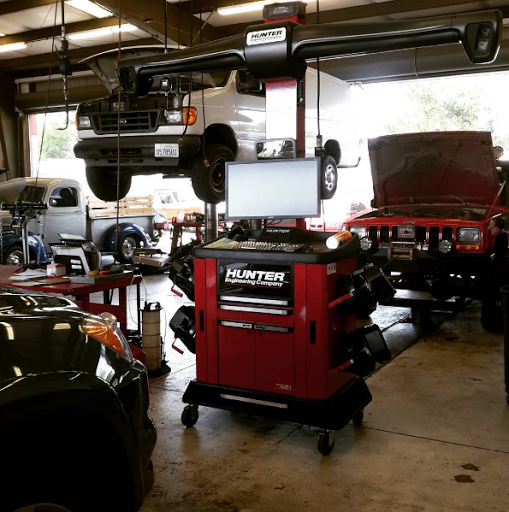 Auto Repair Shop «Hi-Tech Car Care», reviews and photos, 2924 E Thomas Rd, Phoenix, AZ 85016, USA