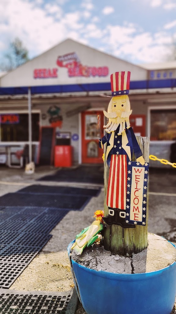 Peanut's Steak and Seafood 22551