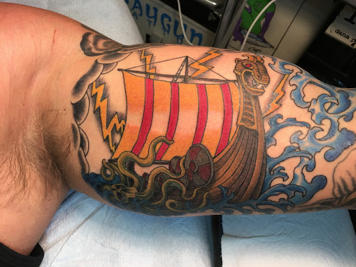 Tattoo Shop «Raygun Tattoo», reviews and photos, 34053 La Plaza, Dana Point, CA 92629, USA