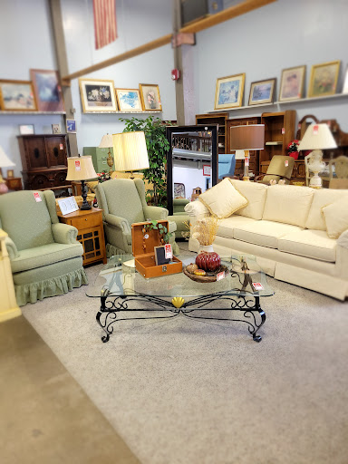 Thrift Store «Restoration Ministries», reviews and photos, 351 W 162nd St, South Holland, IL 60473, USA