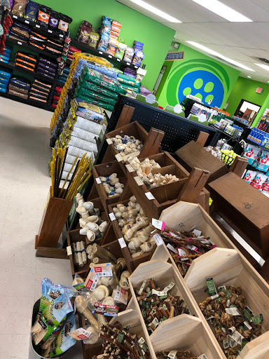 Pet Supply Store «Natural Pet Center», reviews and photos, 3037 13th Ave S, Fargo, ND 58103, USA