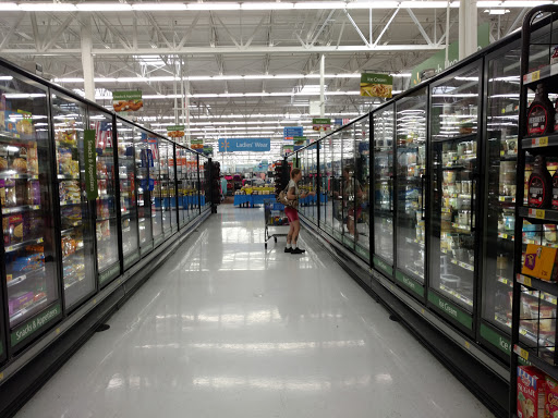 Department Store «Walmart Supercenter», reviews and photos, 516 School House Rd, Kennett Square, PA 19348, USA