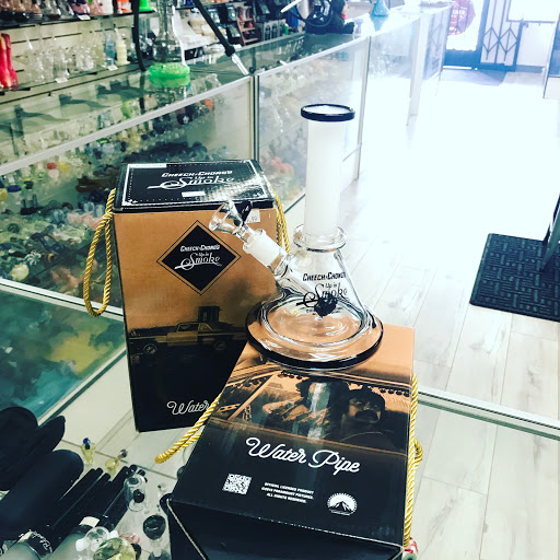 Tobacco Shop «VIshions Smoke Shop», reviews and photos, 3185 Midway Dr, San Diego, CA 92110, USA