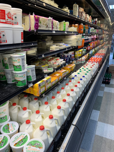 Grocery Store «INDU INDIAN GROCERY STORE (INDU CONVENIENT STORE)», reviews and photos, 4925 W Market St #1104, Greensboro, NC 27407, USA