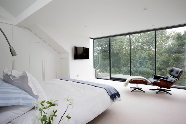 Reviews of Robert Hirschfield Architects in London - Architect