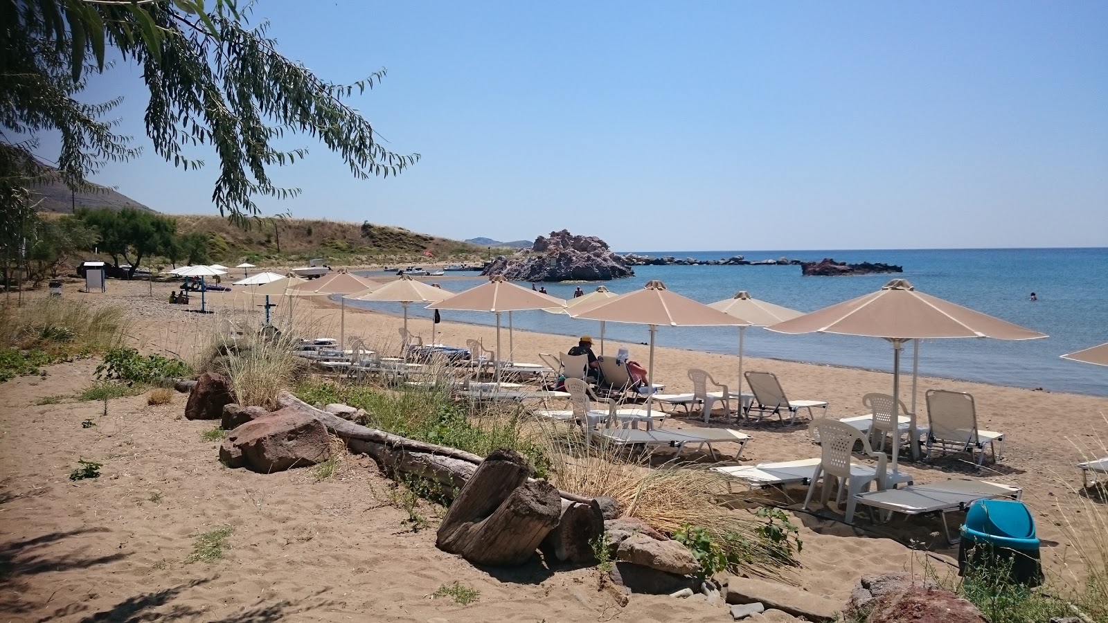 Photo of Ag.Ioannis beach with very clean level of cleanliness