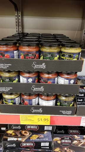 Supermarket «ALDI», reviews and photos, 15111 Woodward Ave, Highland Park, MI 48203, USA