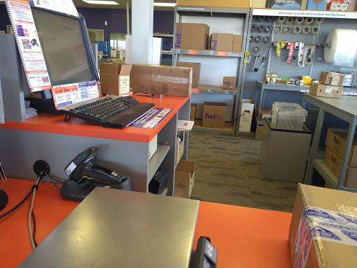 Print Shop «FedEx Office Print & Ship Center», reviews and photos, 464 Lincoln Hwy, Exton, PA 19341, USA
