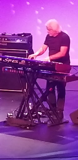 Live Music Venue «The Norwood Theatre», reviews and photos, 109 Central St, Norwood, MA 02062, USA