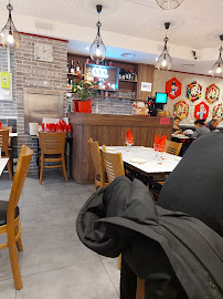 Atmosphère du Restaurant 川江号子 Saveur du Sichuan à Paris - n°1