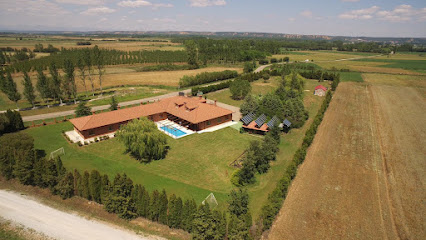 Hotel restaurante El Moral - Carretera saldaña, s/n, 34112 Santervás de la Vega, Palencia, Spain