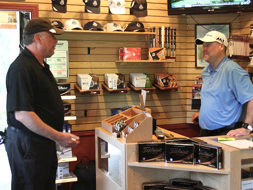 Country Club «Newtown Country Club», reviews and photos, 2 Country Club Rd, Newtown, CT 06470, USA