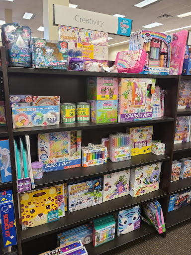 Book Store «Books-A-Million», reviews and photos, 1100 N Wesleyan Blvd, Rocky Mount, NC 27804, USA