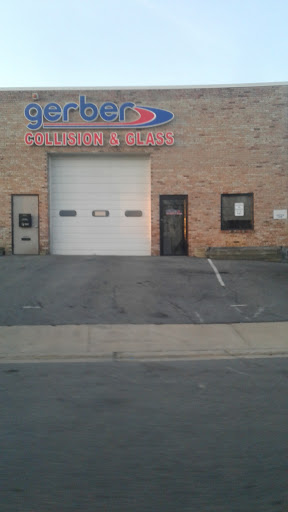 Auto Body Shop «Gerber Collision & Glass», reviews and photos, 5106 Branchville Rd, College Park, MD 20740, USA