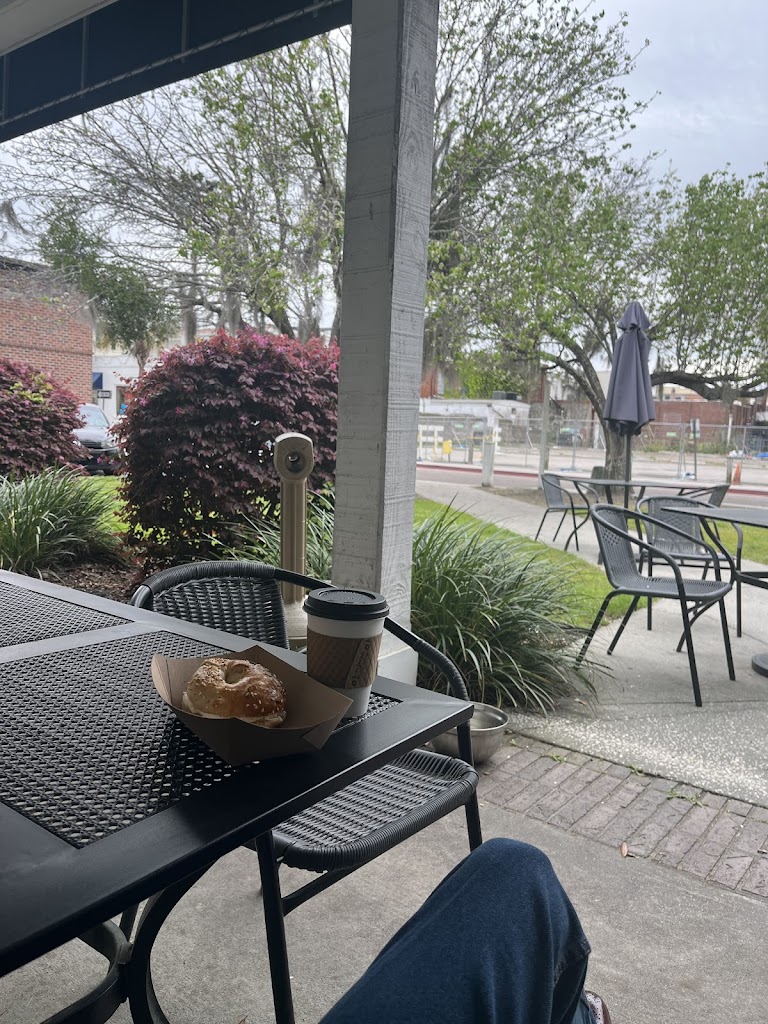 Rain -N- Bagels 29902