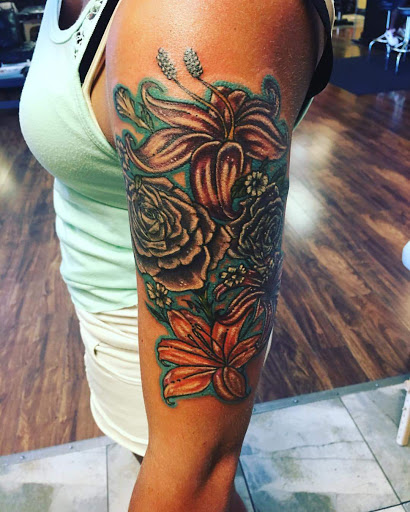 Tattoo Shop «Electric Chair Tattoo», reviews and photos, 4367 Miller Rd, Flint, MI 48507, USA