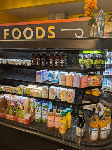 Grocery Store «The Bee Grocery», reviews and photos, 1001 E 6th St, Austin, TX 78702, USA