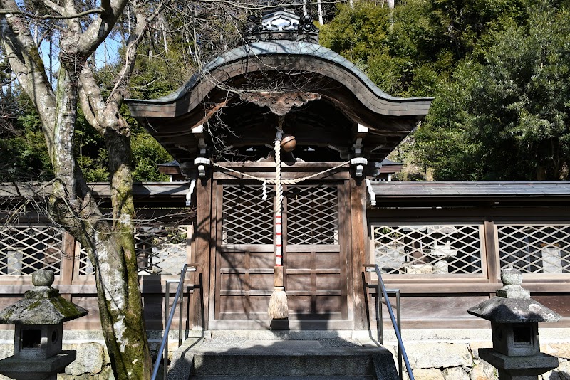 藤尾神社