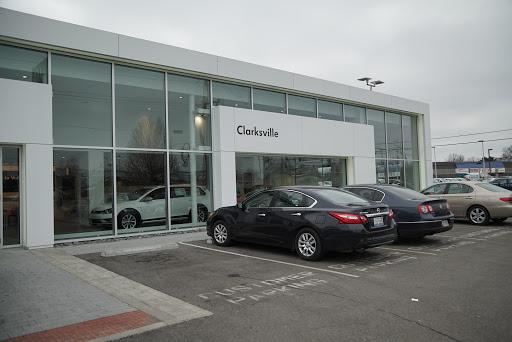 Used Car Dealer «Volkswagen of Clarksville», reviews and photos, 406 E Lewis and Clark Pkwy, Clarksville, IN 47129, USA
