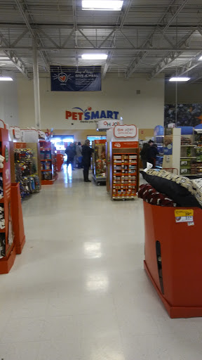 Pet Supply Store «PetSmart», reviews and photos, 934 W Street Rd, Warminster, PA 18974, USA
