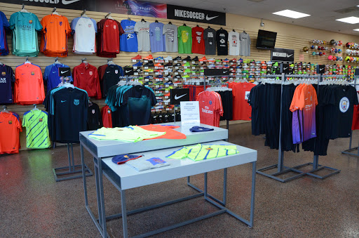 Soccer Store «The Soccer Edge», reviews and photos, 936 Roosevelt Rd, Glen Ellyn, IL 60137, USA