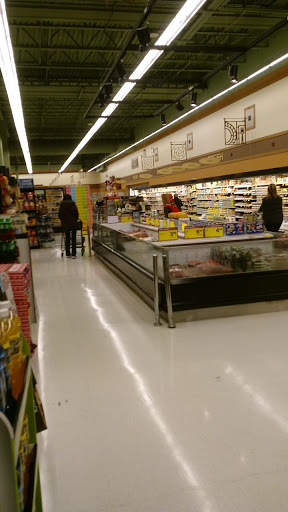 Grocery Store «Jewel-Osco», reviews and photos, 13200 Village Green Dr, Huntley, IL 60142, USA