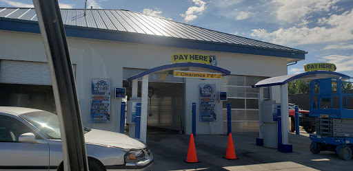 Bubbas Bubbles Car Wash en Williston