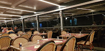 Atmosphère du Restaurant français Restaurant L'Embarcadère à La Truchère - n°7
