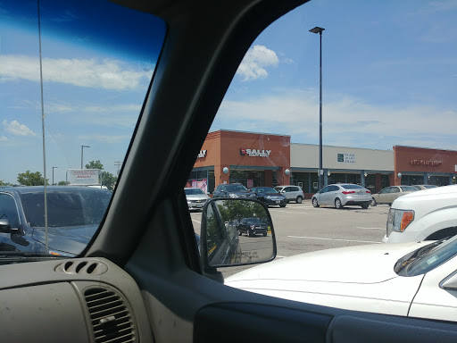 Beauty Supply Store «Sally Beauty», reviews and photos, 6670 Clayton Rd, Richmond Heights, MO 63117, USA