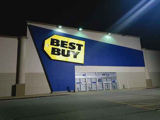 Electronics Store «Best Buy», reviews and photos, 5801 N May Ave, Oklahoma City, OK 73112, USA