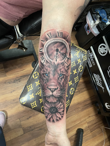 Tattoo Shop «Skinhibitions», reviews and photos, 2790 Metro Plaza, Woodbridge, VA 22192, USA