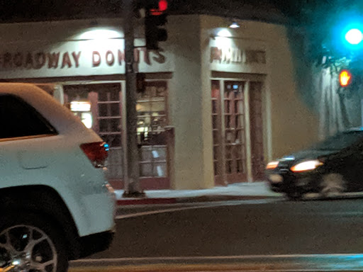 Donut Shop «Broadway Donuts», reviews and photos, 1200 E Broadway, Long Beach, CA 90802, USA