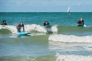 Hart Beach Quiksilver Surfschool image