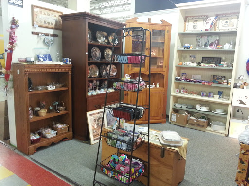 Home Goods Store «The Shops On West Ridge», reviews and photos, 3200 W Ridge Rd, Rochester, NY 14626, USA