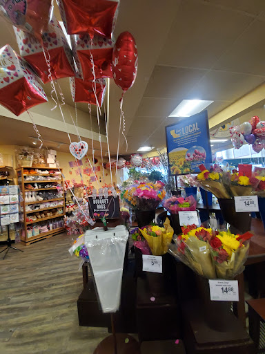Grocery Store «Safeway», reviews and photos, 9080 Brooks Rd S, Windsor, CA 95492, USA
