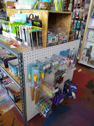 Art Supply Store «Artist & Craftsman Supply Kansas City», reviews and photos, 229 Southwest Blvd, Kansas City, MO 64108, USA