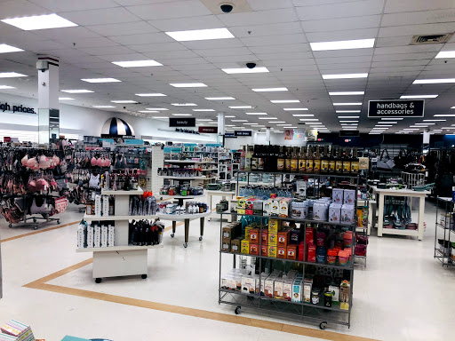 Department Store «Marshalls», reviews and photos, 9033 Columbus Pike, Lewis Center, OH 43035, USA