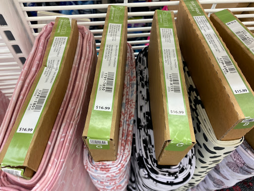 Fabric Store «Jo-Ann Fabrics and Crafts», reviews and photos, 441 E Roosevelt Rd #410, Lombard, IL 60148, USA