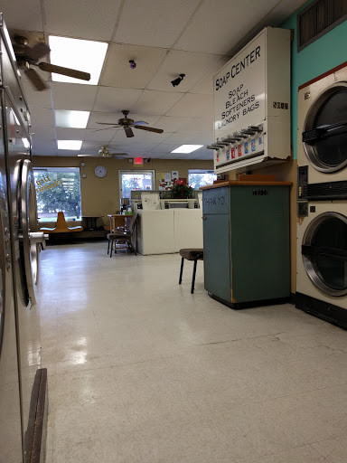 Laundromat «Coastal Coin Laundry», reviews and photos, 2406 Government St, Ocean Springs, MS 39564, USA