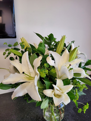 Florist «Chantilly Flowers», reviews and photos, 14514 Lee Rd E, Chantilly, VA 20151, USA