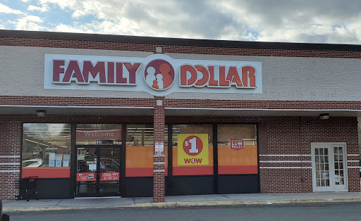 Dollar Store «FAMILY DOLLAR», reviews and photos, 525 Washington St, Stoughton, MA 02072, USA