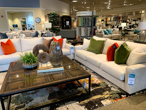 Furniture Store «Havertys Furniture», reviews and photos, 1906 W Brandon Blvd, Brandon, FL 33511, USA