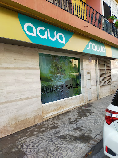 Clínica Veterinaria Poveda en Roquetas de Mar
