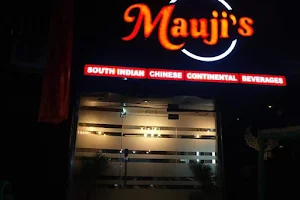 Maujis restaurants & Hotel image
