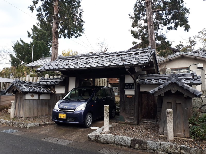 小濱神社 駐車場