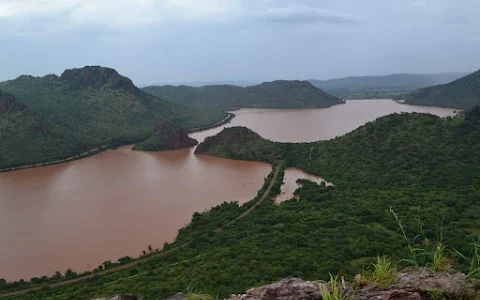 Narihalla River image